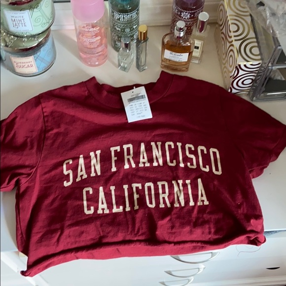 Brandy Melville cropped t shirt - Picture 1 of 1